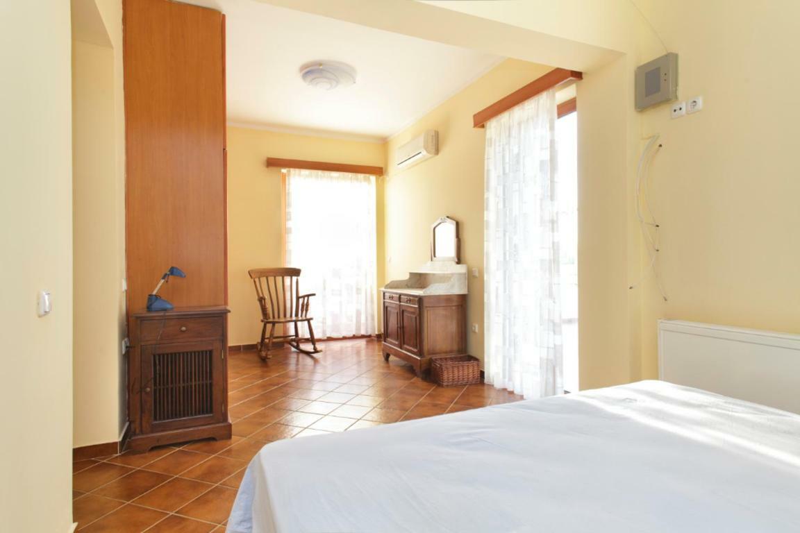 Villa Soula 阿纳维索斯 外观 照片